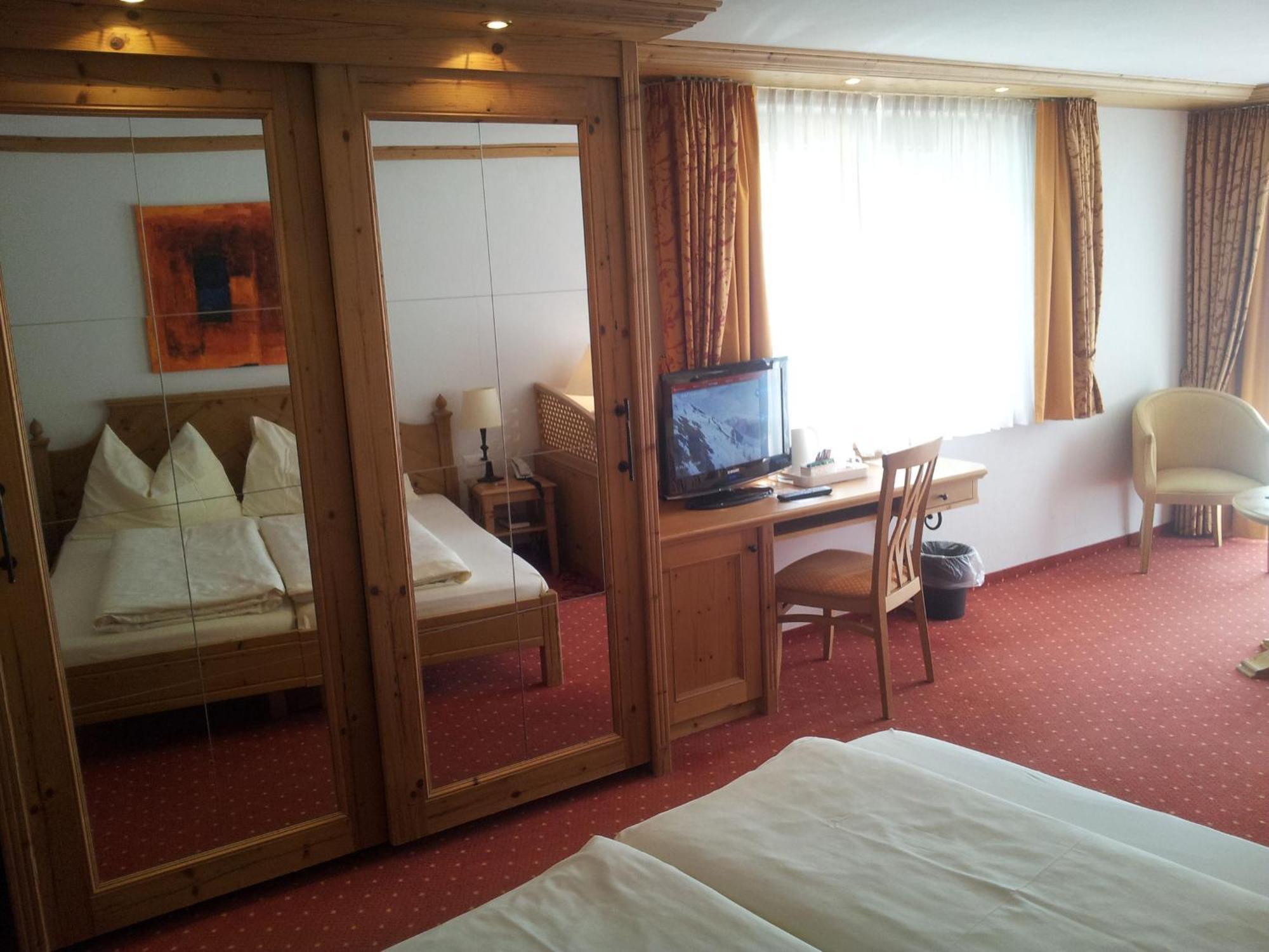 Hotel Dufour Chalet - Adults Only Zermatt Pokoj fotografie